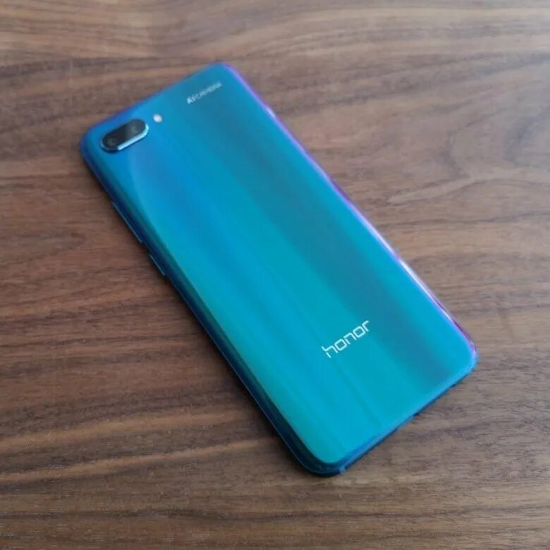 Honor 10 Phantom Green. Honor 10 зеленый. Цвета Honor 10 зеленый. Honor зеленый корпус. Телефон хонор зеленый