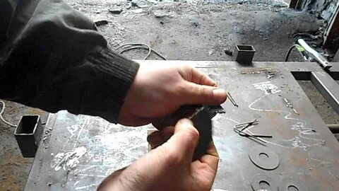 Куда складывать огарки электродов