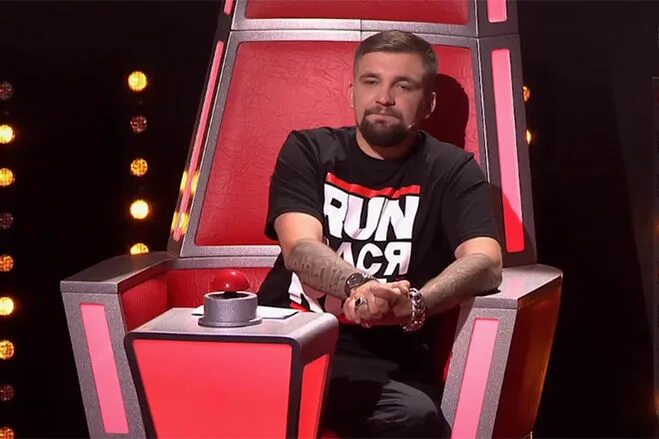 Баста на шоу голос. Баста фото. Баста на шоу голос. Баста в жюри голос. Баста на шоу голос.