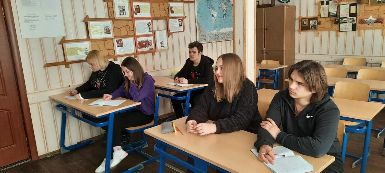 Колледж в одинцове после 9 класса. Краснознаменский филиал одинцовского техникума. одинцовский техникум 18 краснознаменский филиал. техникум одинцово. колледж одинцовский техникум.
