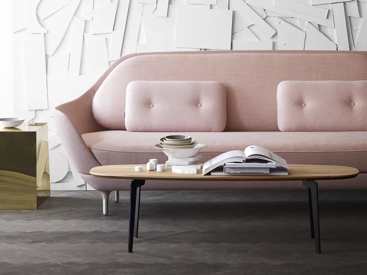 Диван является. Fritz hansen диван. скрипит диван с металлическим. soffa.