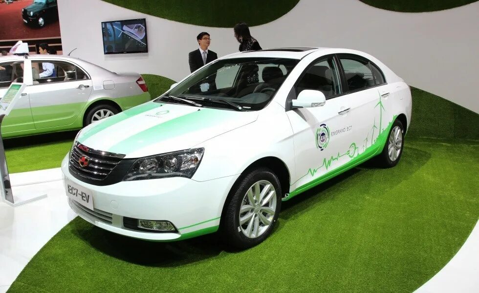 Geely ec7 geely krasnodar keyauto. Geely ec7 ev. geely emgrand ev 2013. китайский электромобиль джили. китайская компания geely.