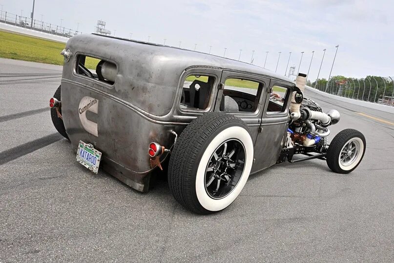 Аномалии custom. 35 Ford rat Rod. Хот род Рэт род. Рэт роды.