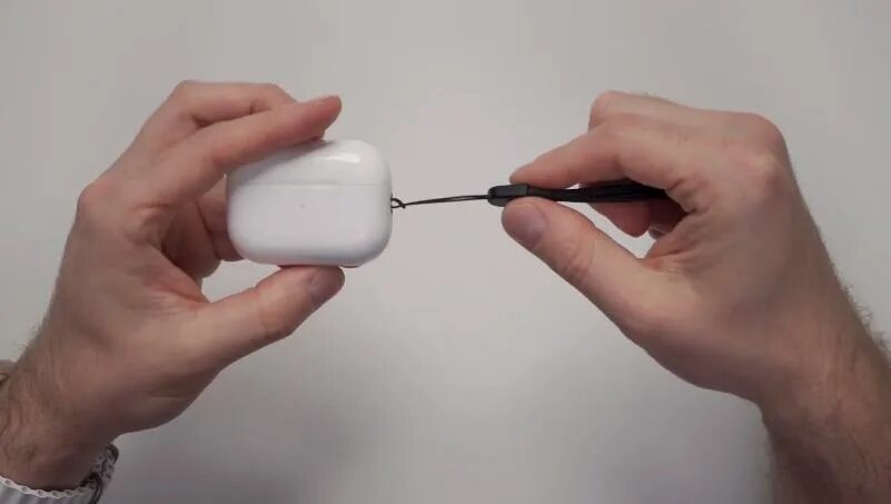 Airpods pro 2 generation magsafe case. Apple airpods pro 2. шнурок для apple airpods pro 2. футляр airpods pro 2. шнурок для кейса airpods pro 2.