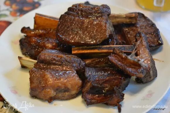 Ребра говяжьи в духовке сочно и вкусно. Ребра говяжьи в духовке сочно и вкусно