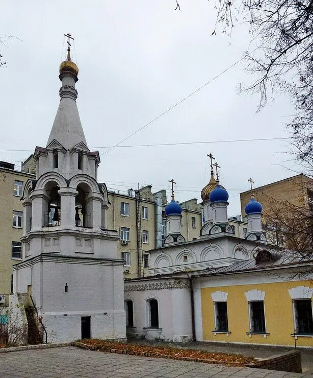 Феодор студит храм. Храм федора студита у никитских ворот москва. церковь феодора студита в москве. церковь феодора студита у никитских. церковь федора студита у никитских.