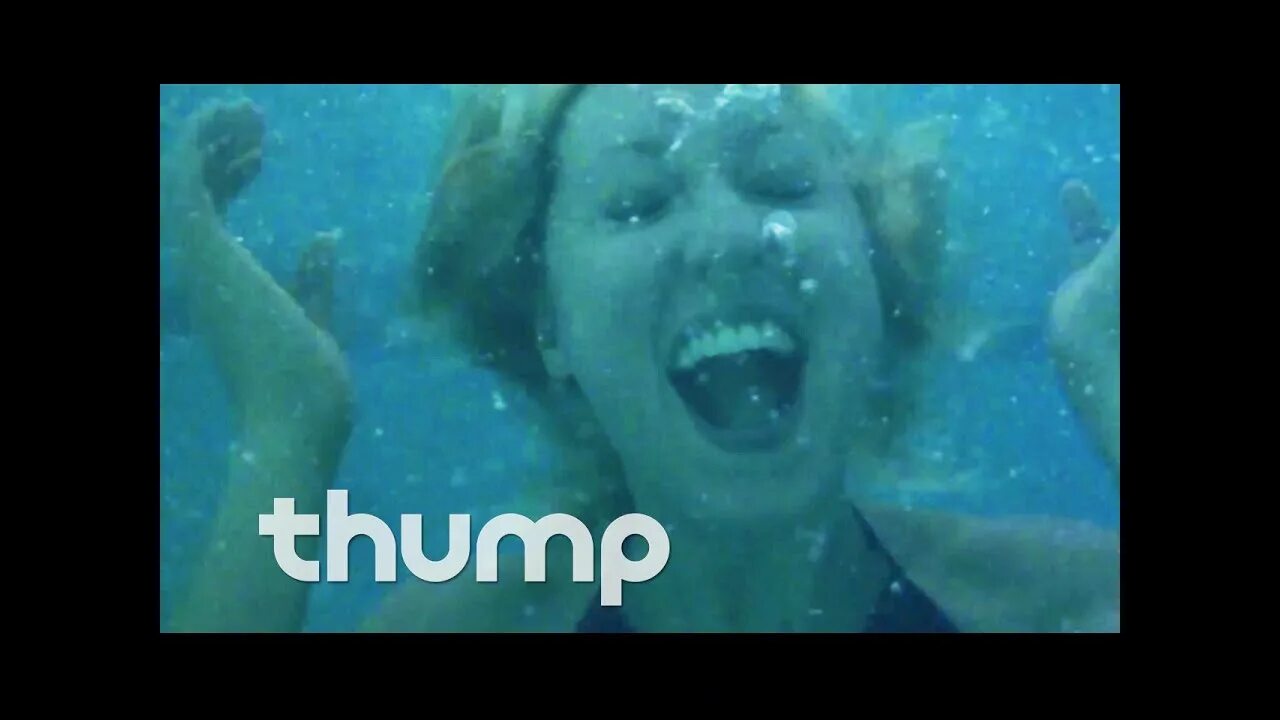 Swimming pool song. Женщина плывет в бассейне. Swimming pool remix. Вода в бассейне. Zhane best remixes.