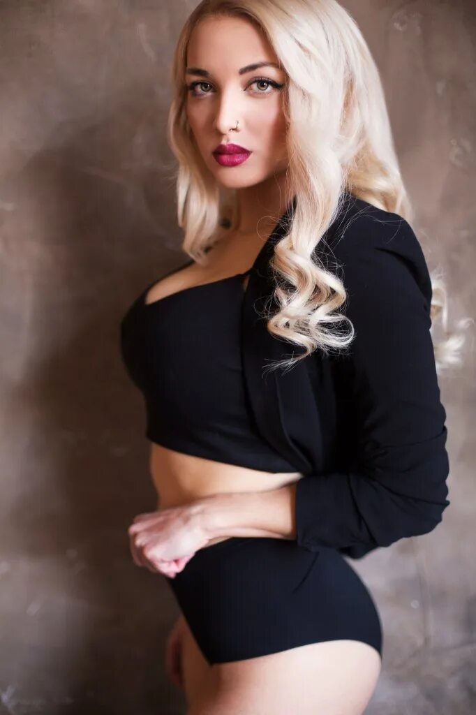 Mary gu нижний новгород 1 июня. Mary gu. mary gu рост.