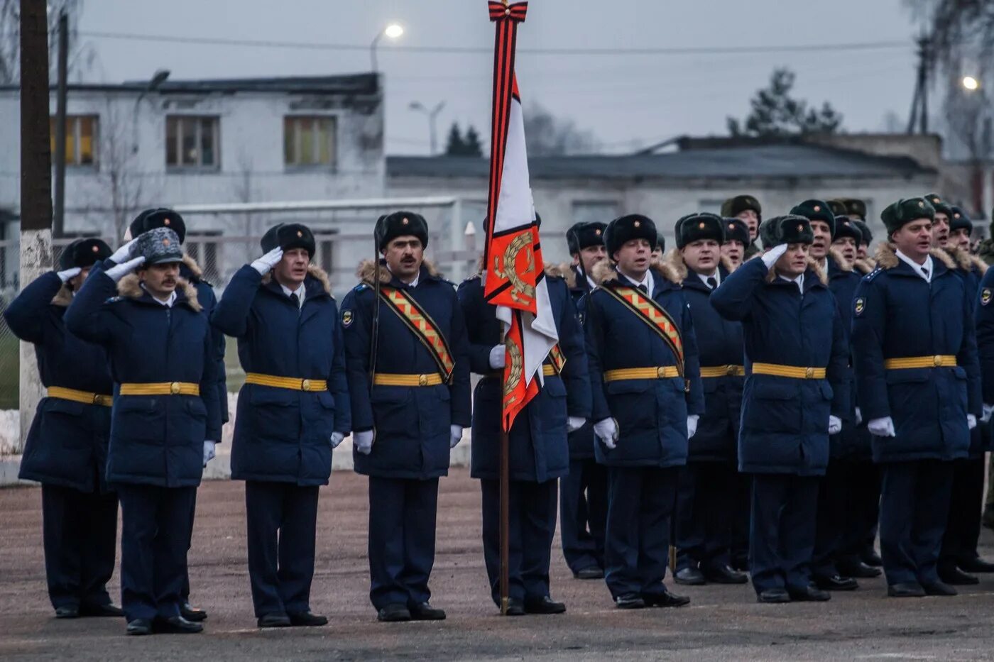 18-й гвардейский зенитный ракетный севастопольско-феодосийский полк. 183 гвардейский зенитный ракетный полк гвардейск. Зенитного ракетного полка. Пво северодвинск в/ч 92485. Северодвинск зенитно ракетный полк.