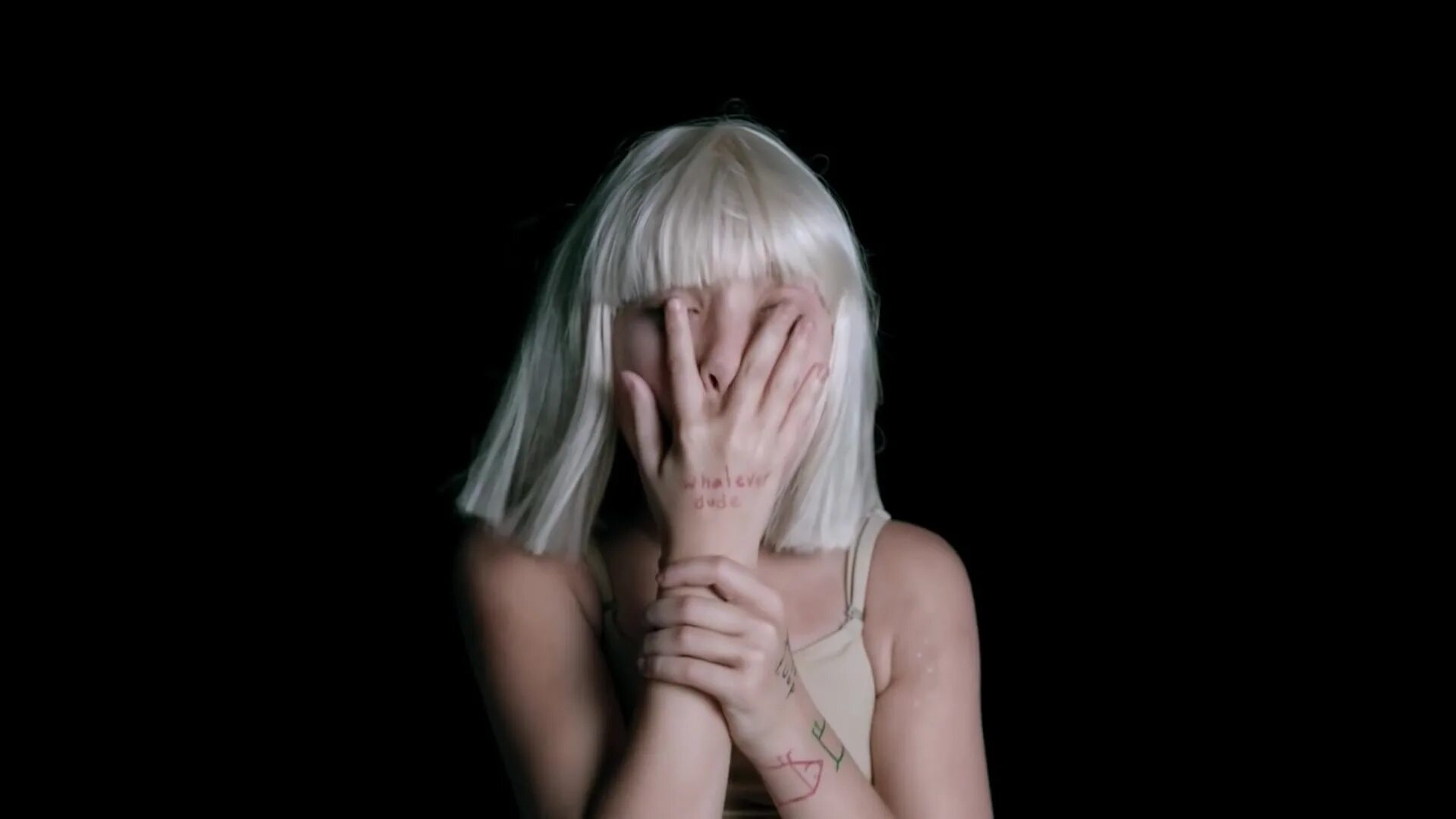 клип про девочку. мэдди зиглер sia. Sia мэдди. клип про девочку. Sia chandelier танцовщица мэдди зиглер.