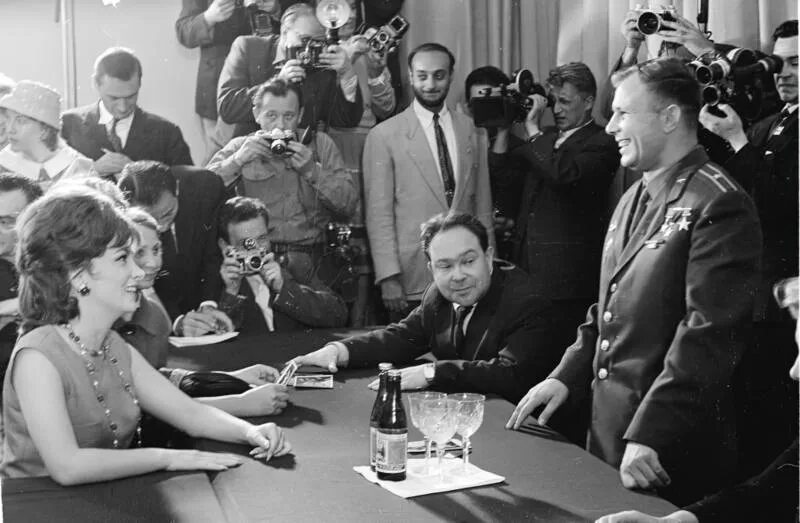 9 марта 2024 года исполнилось 90 лет со дня рождения советского лётчика-космонав