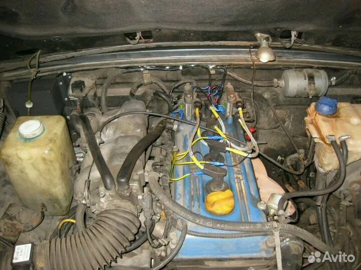 Бронепровода змз 406 расположение. Троит 405 двигатель инжектор. Змз 406. 4216 двигатель теплообменник. Главный тормозной цилиндр ваз 2107.