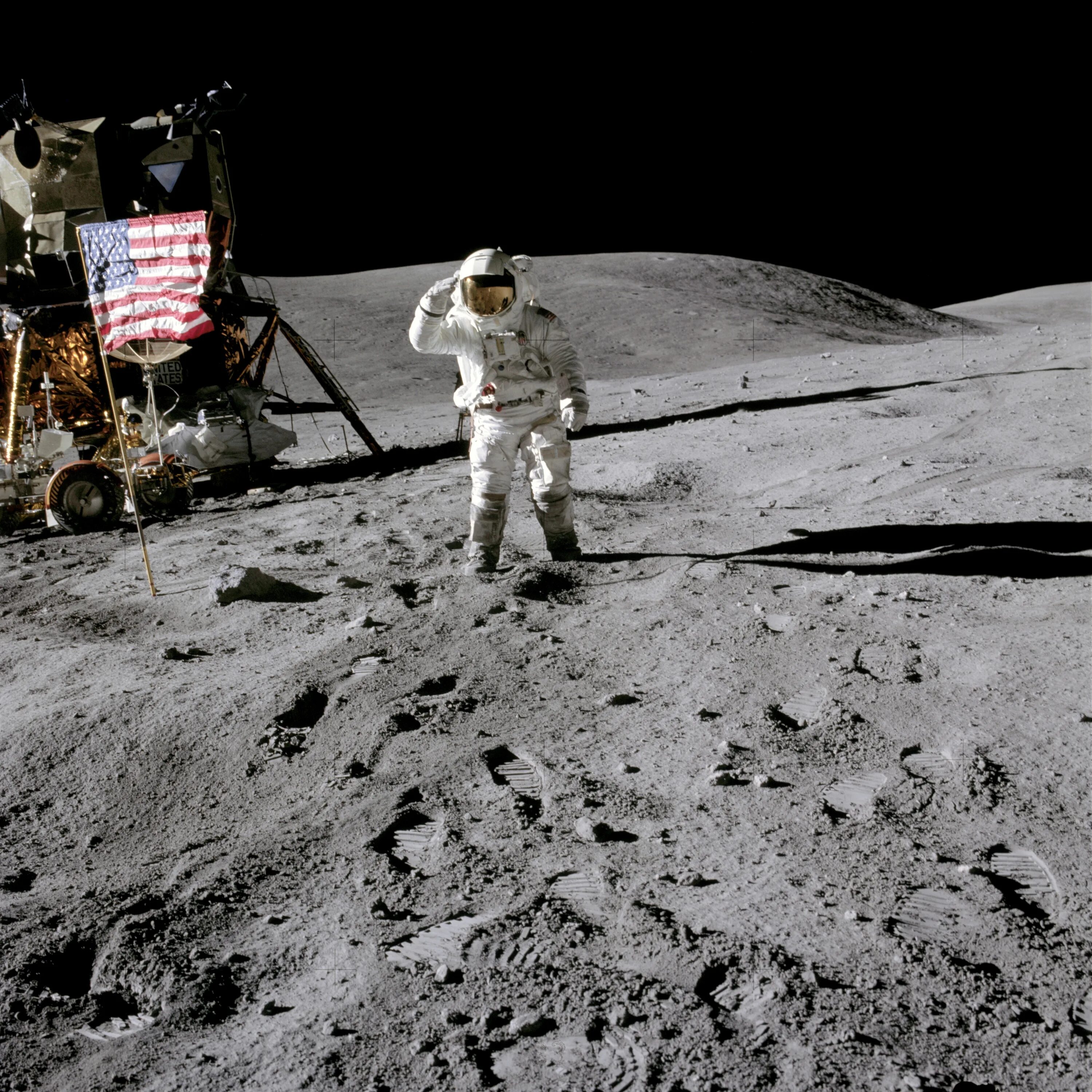 Космонавты высадились на луне. Аполлон 16. Аполлон 11. Лунный модуль Аполлон 16.