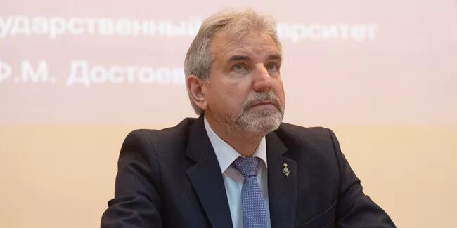 маевский дмитрий павлович. омгу достоевского новый ректор. ректор омгу роман смелик. тихомиров ректор омского университета. омский государственный университет ректор.