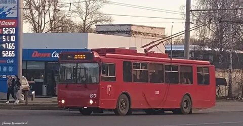 Первый 10 троллейбус