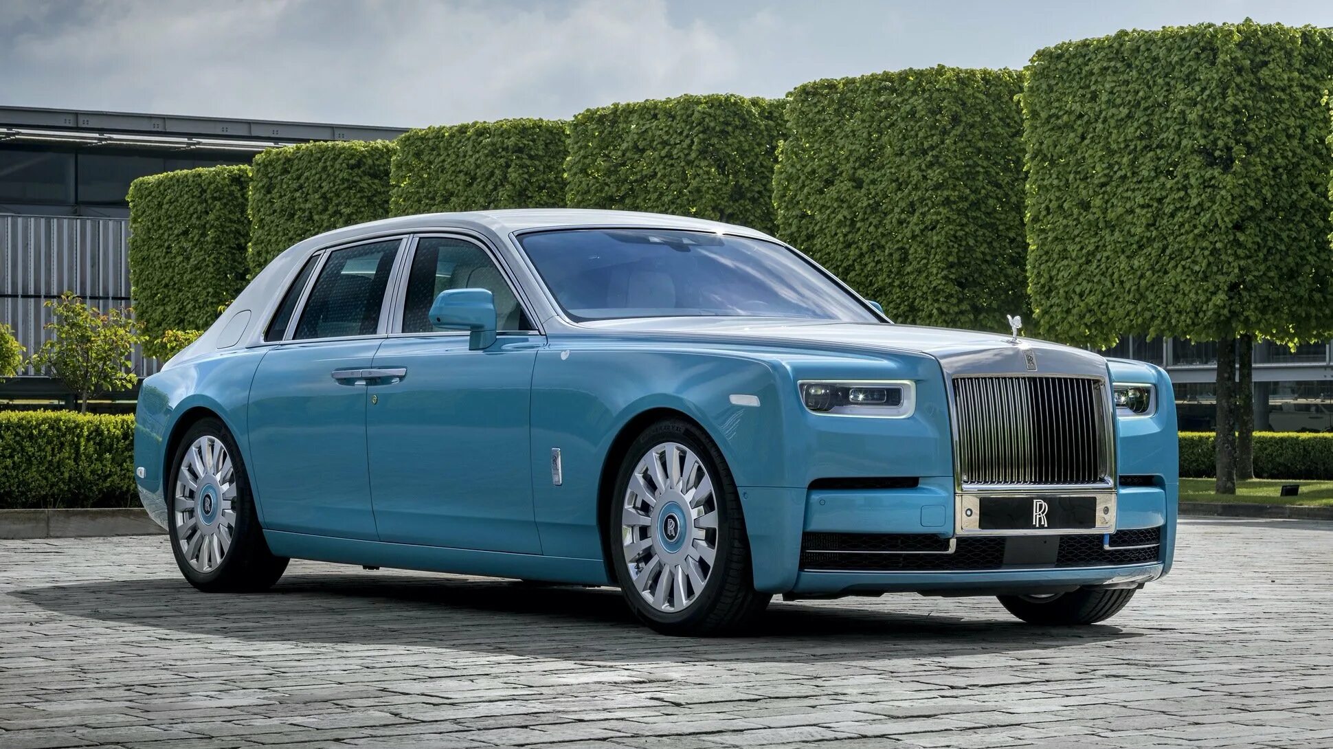 Новый rolls royce. Роллс Ройс 2021. Роллс Ройс Phantom 2020. Rolls Royce Phantom 2022. Роллс Ройс Фантом 2021.