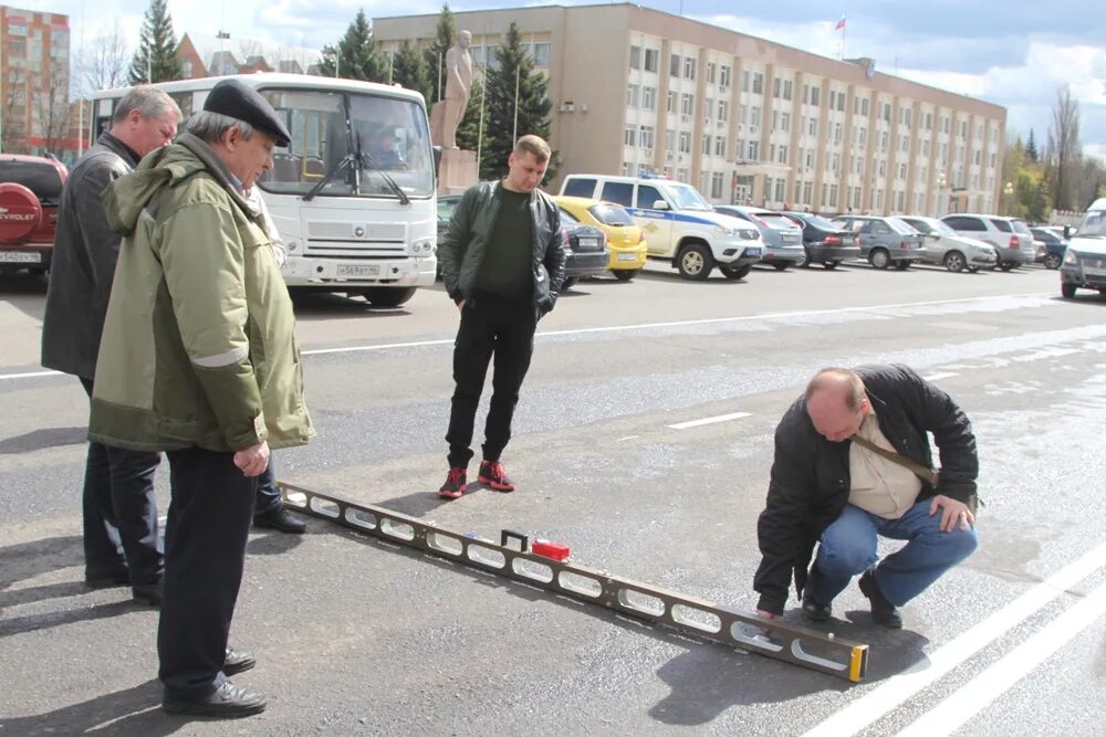 Гипермаркет линия железногорск. Линия г железногорск. Муп транспортные линии г железногорск курская область. Муп транспорт. Железногорск тц европа.