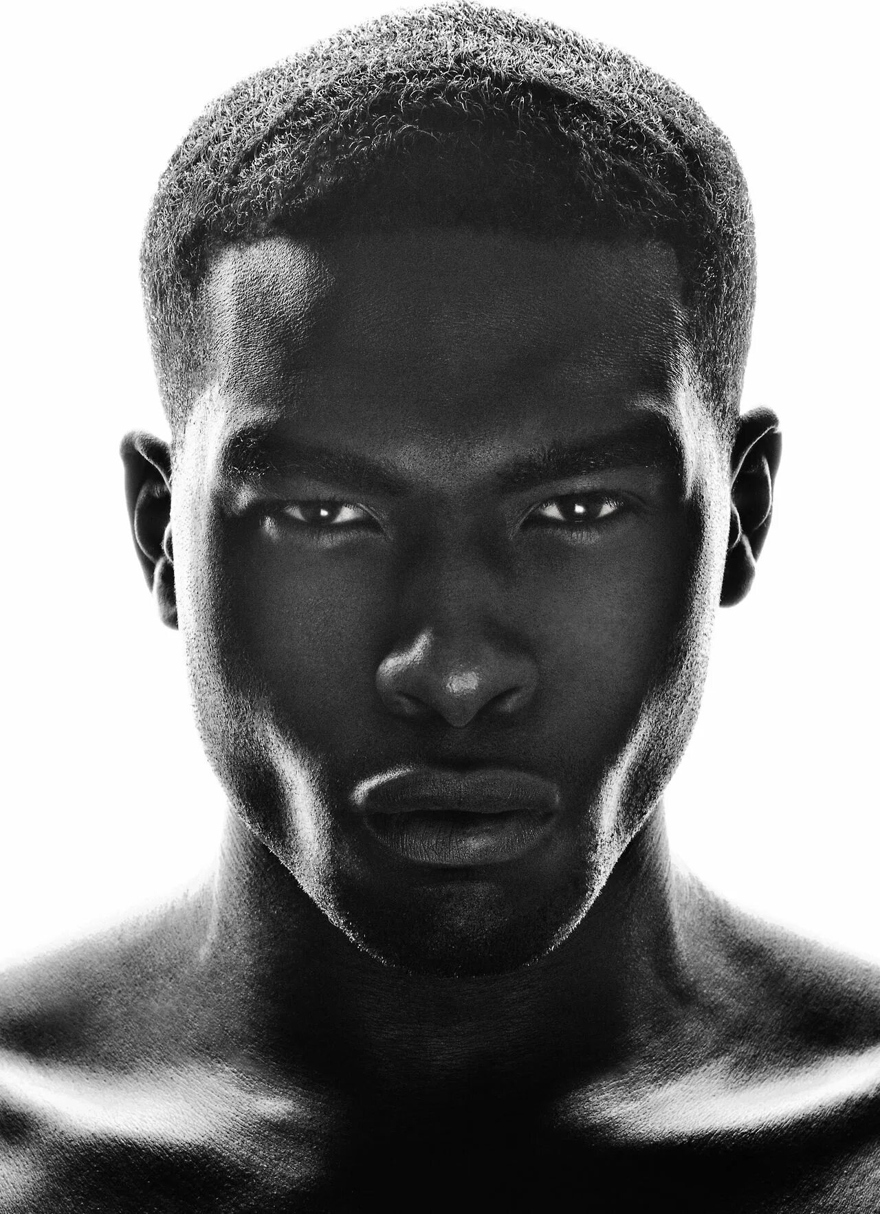 Смесь африканца и азиата. Самый черный человек. Сенегальцы. Как правильно афроамериканец. Негр.