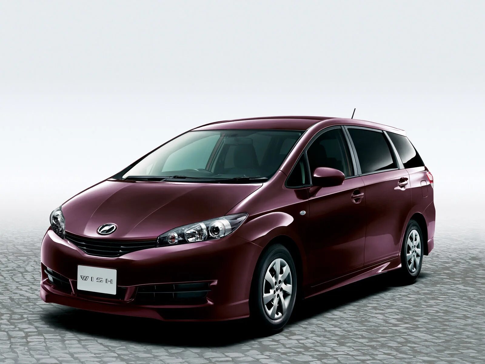 Виш 3. Тойота виш 2 поколение. toyota wish 2010. toyota wish 2025. минивэн toyota wish.