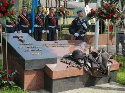 Открытие памятника в кузьминичах