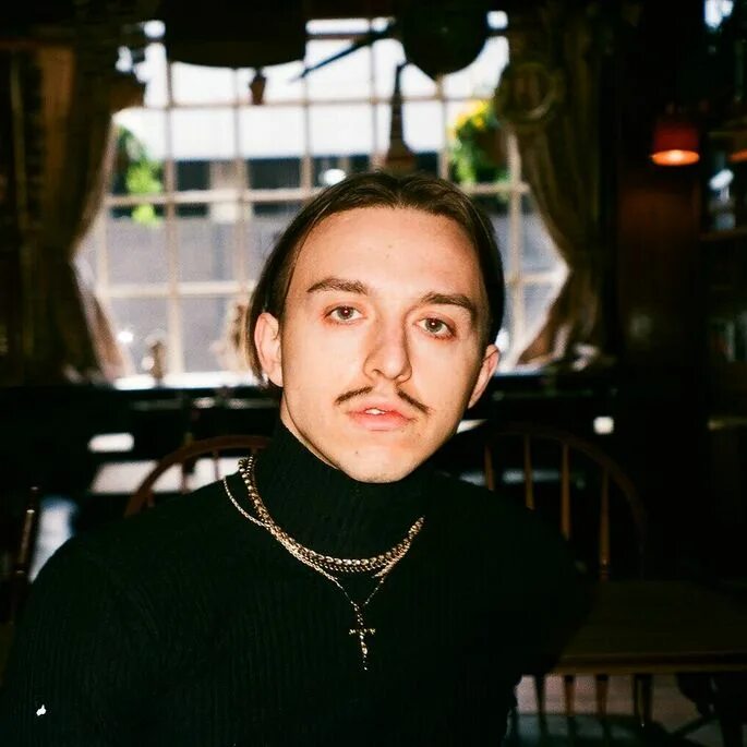 Томми кэш. Томми кэш. Рэпер томми кэш. Томми кэш смешная прическа. Tommy cash блоггер.