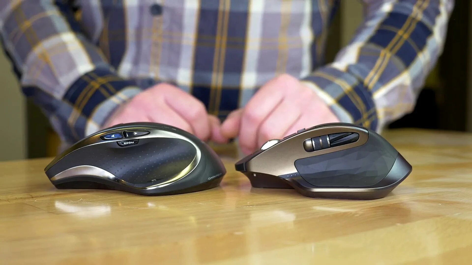 Logitech MX 2s vs. Logitech MX Master 2s. Logitech Performance MX. Logitech Performance Mouse MX.