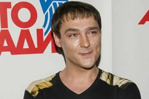 Дэннису шатунову