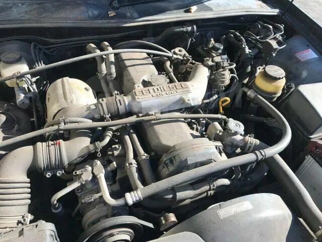 Двигатель тойота креста 2. Тойота креста 90 двигатель. Toyota chaser jzx100 подкапотка. Тойота креста 100 под капотом. 5l).