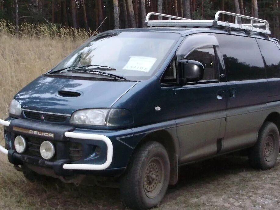 тойота делика 1995. Mitsubishi delica 4x4. мицубиси делика 1996 года. мицубиси делика бу. Mitsubishi delica 4 1996.