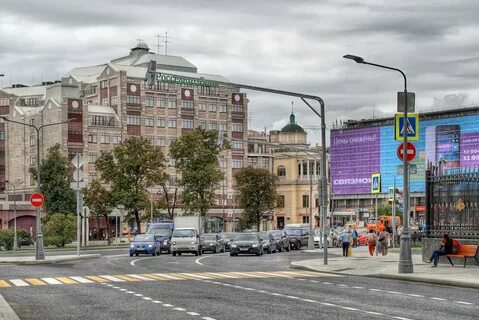Арбатский проезд