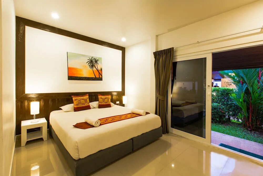 Day use room. Пхукет sha plus hotel. room 88 пхукет. пхукет отель у аэропорта. отель утопия пхукет.