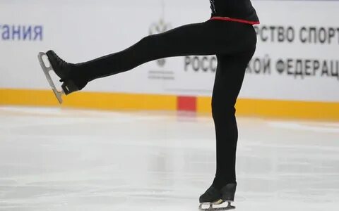 Фигурист ноги