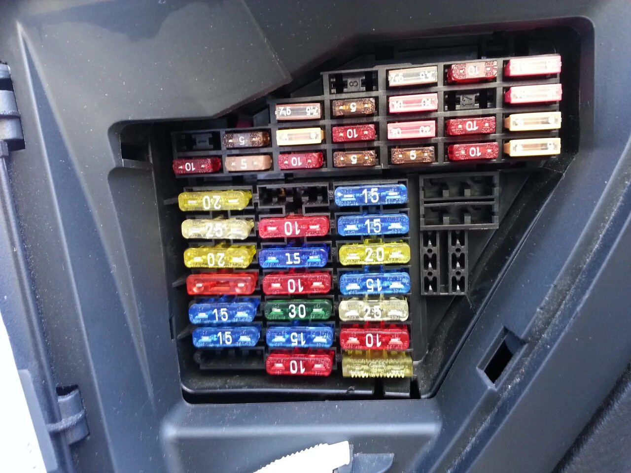 Т5 предохранитель стоп сигналов dichiarazione avido Zio o Mister vw polo fuse box layout 2013 interferenza Mecca