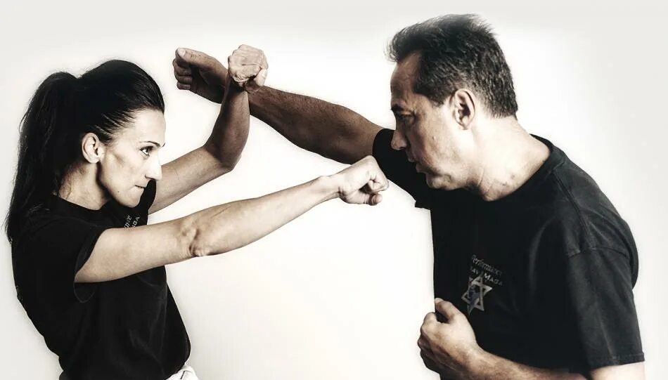 Крав-мага боевые искусства. Крав мага. Самозащита программ. Krav maga self defense. Гто самозащита без оружия 5 ступень.