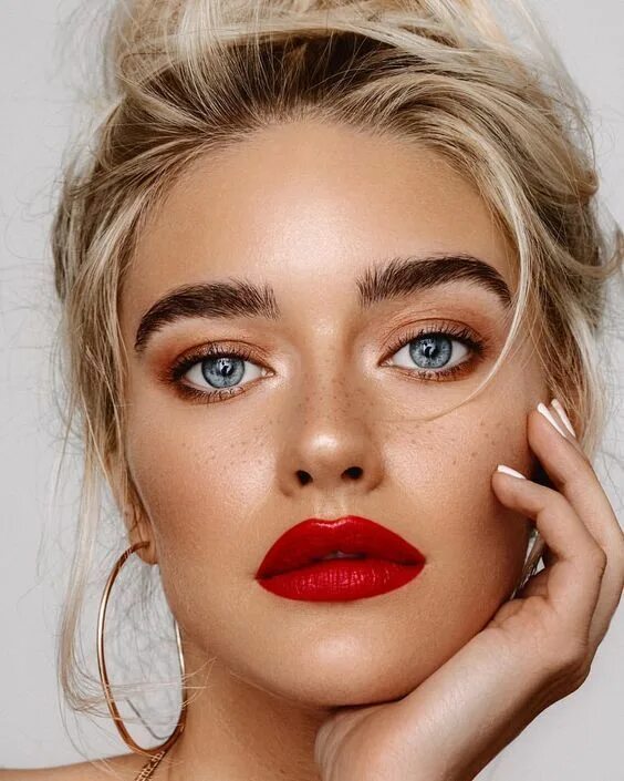 These Products Give You an Instant Sun-Kissed Glow Without the Sun Red lip m