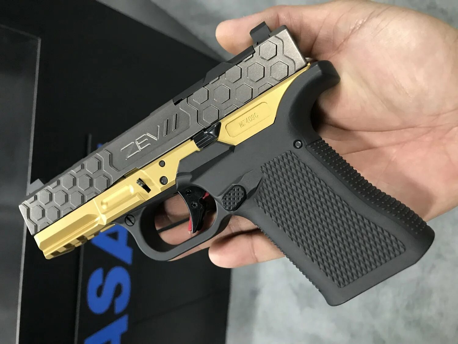 Glock 6. Glock 80. Light tlr6 glock 24. Streamlight tlr-6. Glock 6.