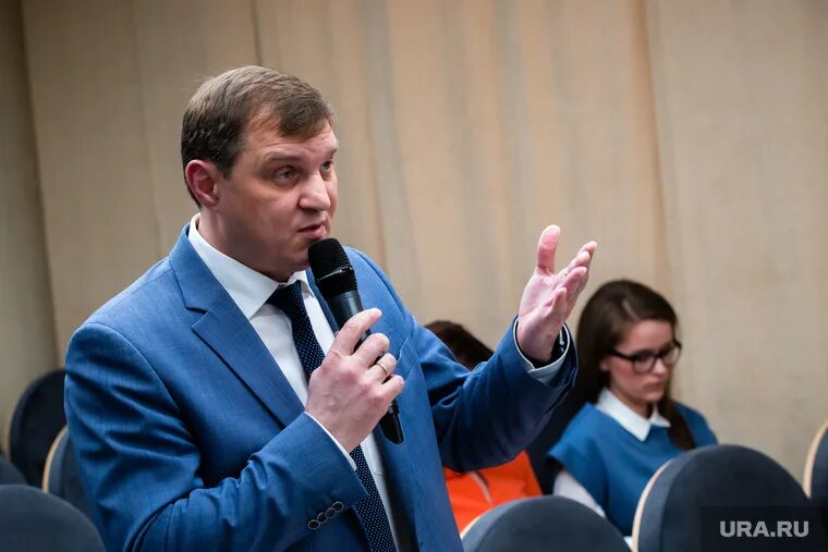 Мэр сургута подал в отставку. Мэр сургута в 2025. мэр сургута 2025. зам главы сургута гуменюк.