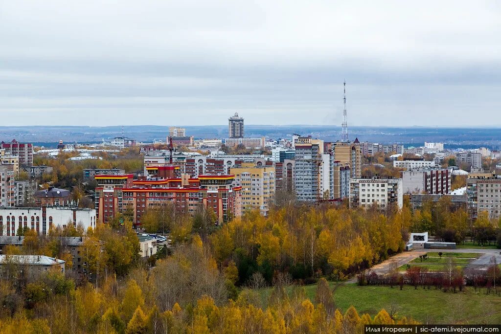 Бабье лето в Кирове: 15 фотографий осеннего города и самых потайных мест области