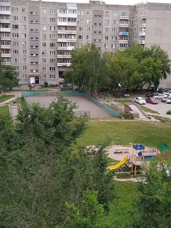 Кропоткина 130 новосибирск. Кропоткина 130/1 Новосибирск. Улица Кропоткина Новосибирск. Город Новосибирск Кропоткина 555.