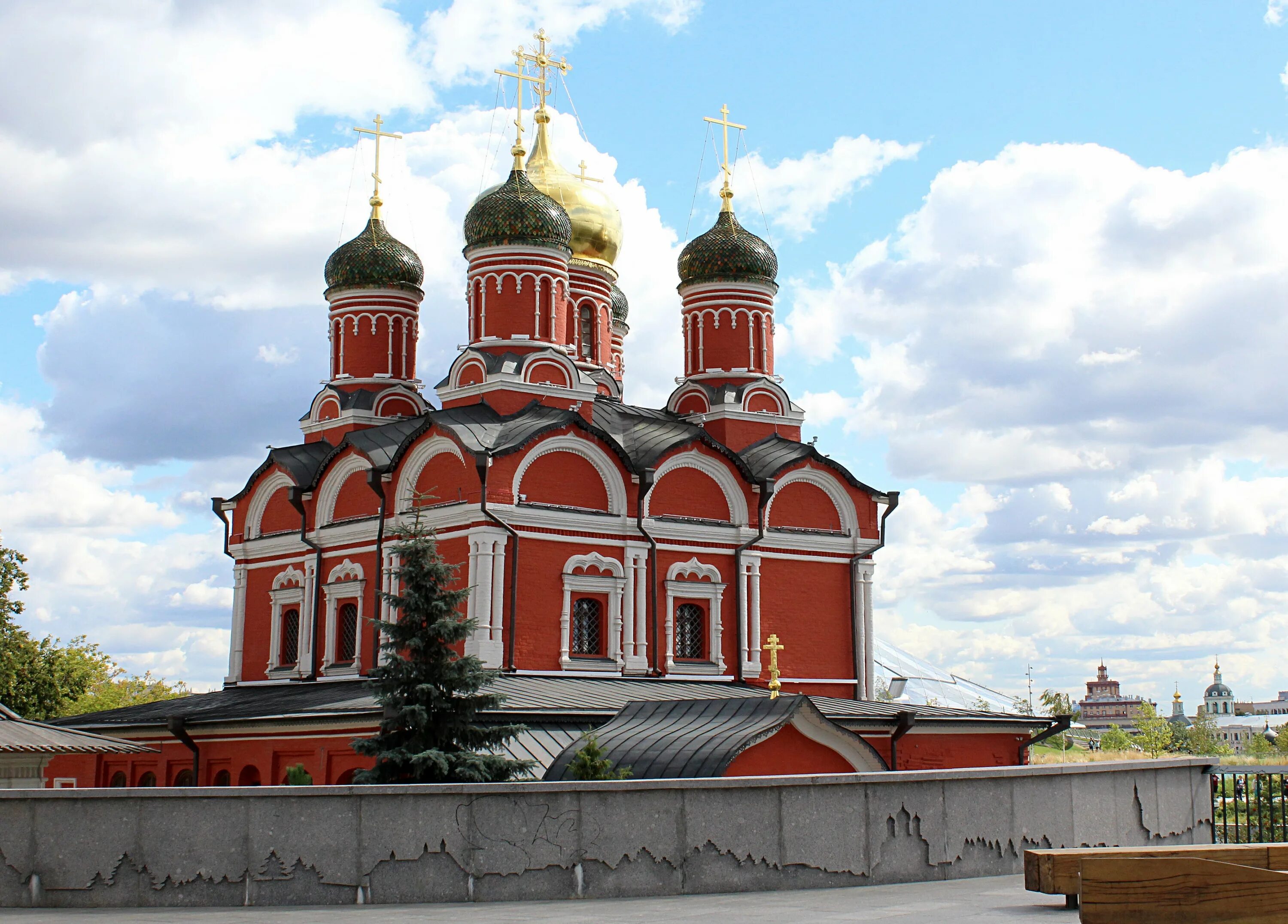 Знаменский монастырь сайт. Знаменский монастырь на Варварке. Знаменский монастырь Москва Варварка.