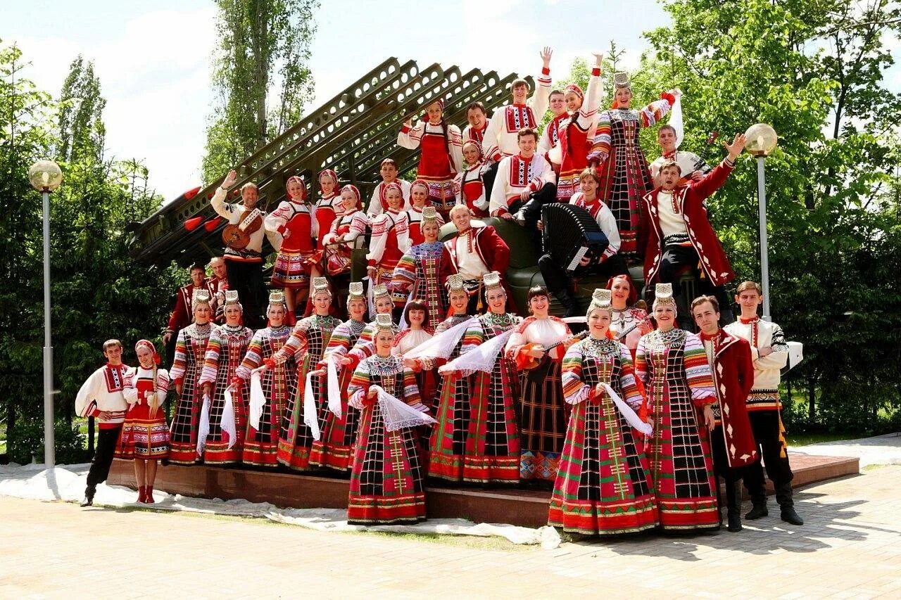 Государственный Академический Воронежский хор им. к.и. Массалитинова.. Воронежский государственный Академический русский народный хор. Хор Массалитинова. Воронежский русский народный хор им. к. Массалитинов. Танец края родные