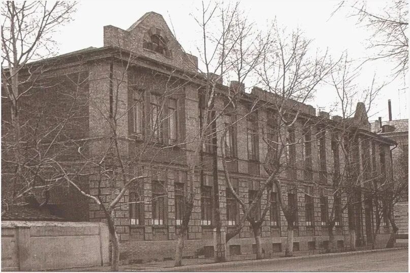 Ртищевский политехнический лицей. Моу лицей 1 подольск. Лицей 1 львовский. Старооскольский индустриально-технологический техникум общежитие. 12 училище старый.