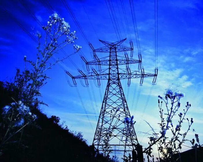 Виды отраслей электроэнергетика. Электроэнергетика россети. Связи в электроэнергии. Электричество молдова. Линии электропередач.