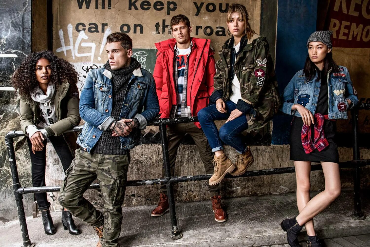 Superdry. Superdry бренд одежды. Superdry Осака. Superdry реклама.