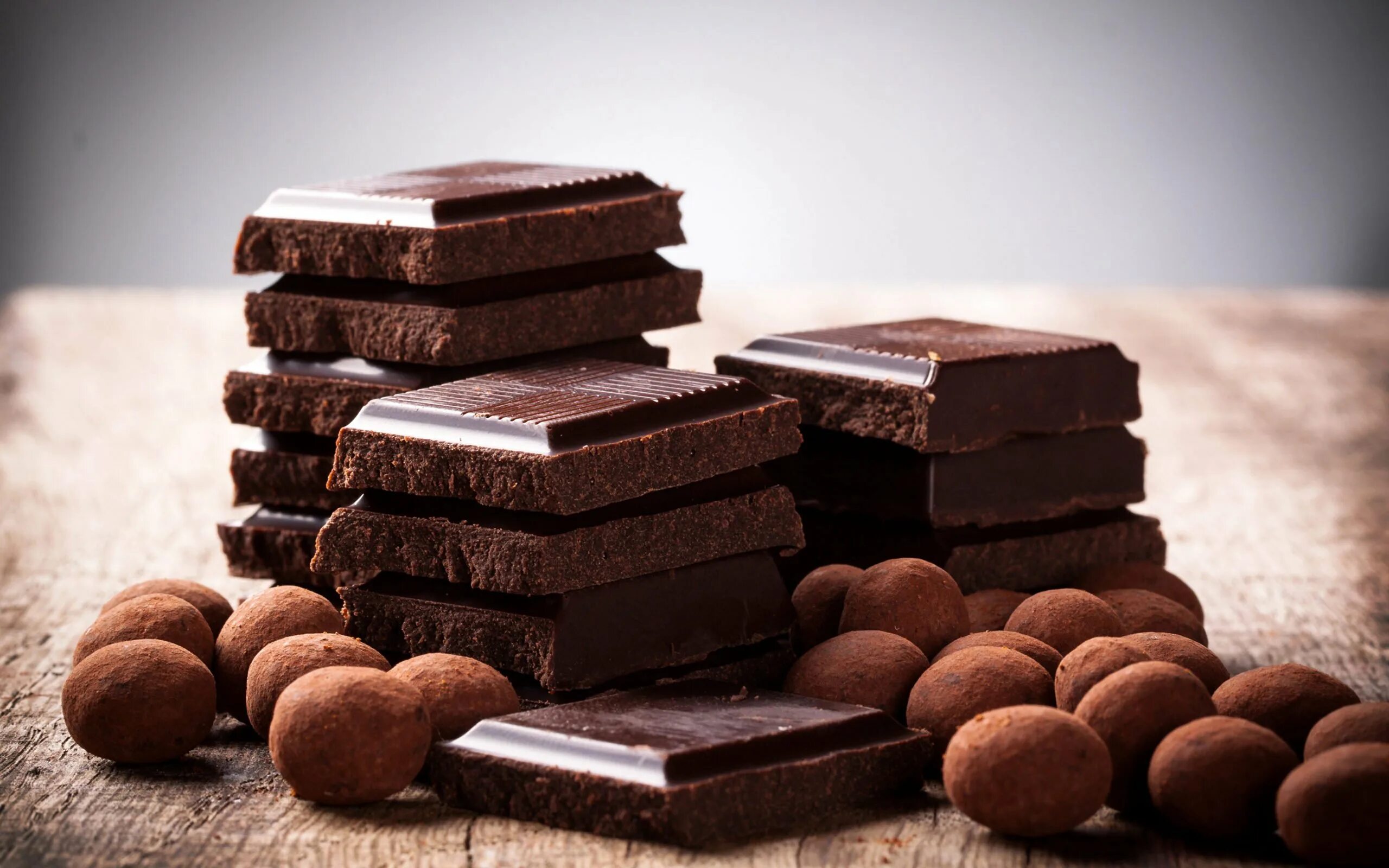 Hard chocolate