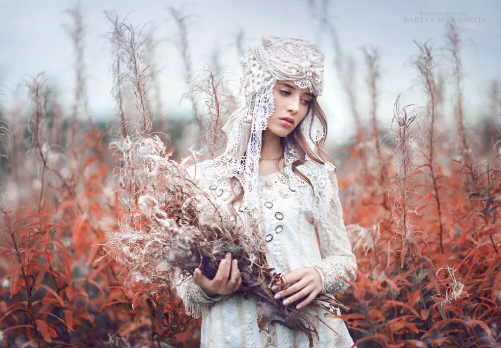 Палехская лаковая живопись. Сказочная фотосессия. Этнические сказки. Фотохудожница маргарита карева. Сказки в художественном стиле.