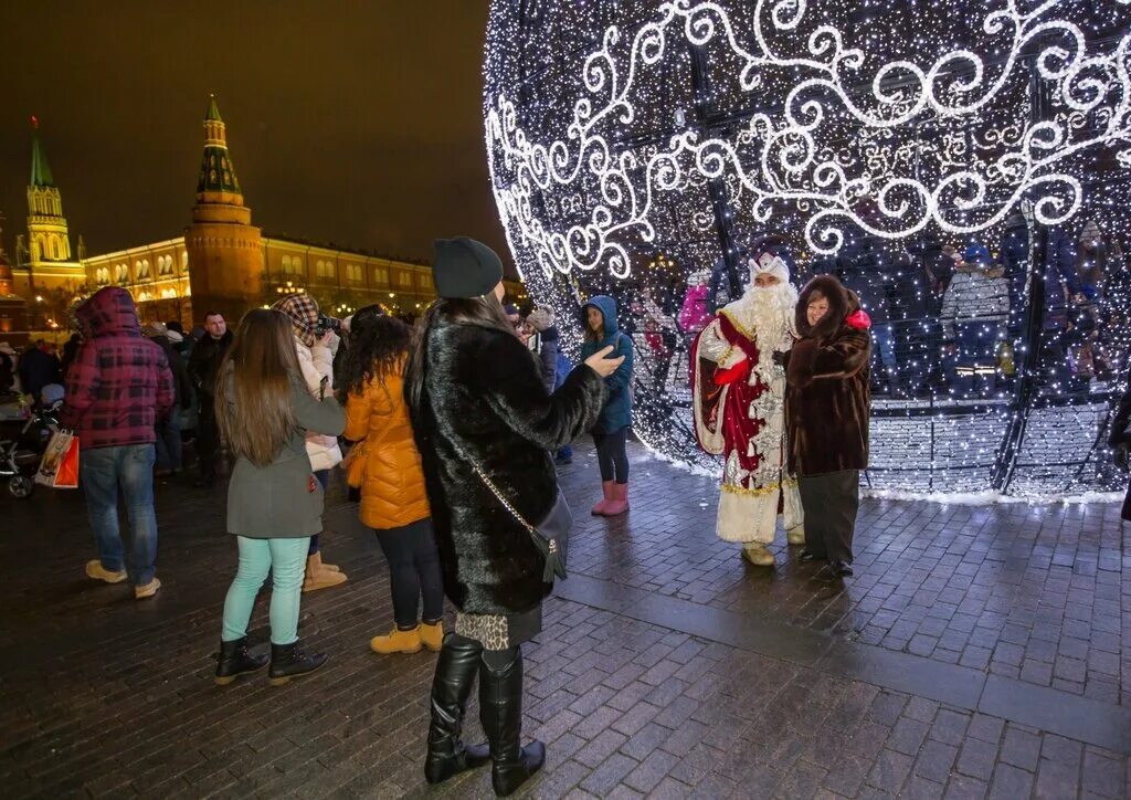 Прогулка по новогодней Москве фото. Москва город гномов. Как в этом году будем гулять новый год.