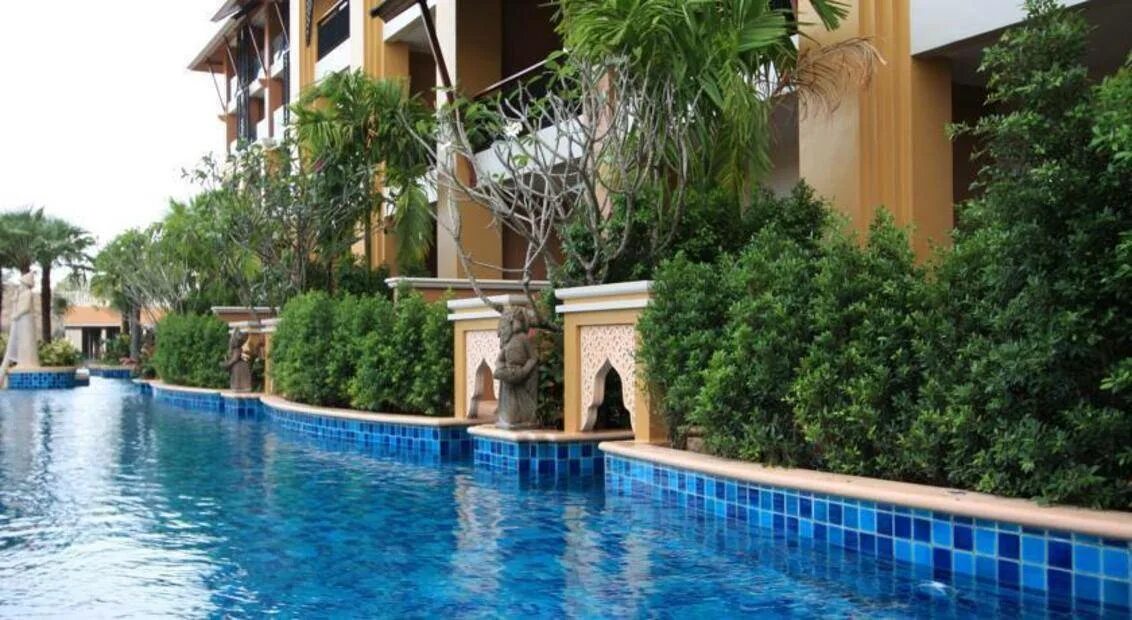 Rawai palm beach resort. Rawai palm beach resort 4 равай. Rawai beach resort. Rawai palm beach resort 4 равай. Равай бич пхукет.
