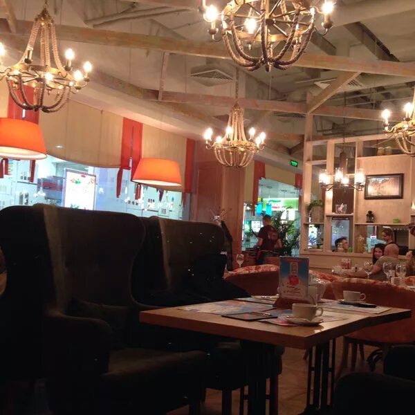 Il патио ул академика королева 8а фото Panorama: IL Patio, restaurant, Russia, Moscow, Entuziastov Highway, 12к2 Yand