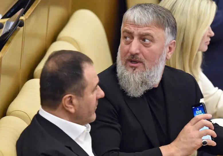 Делимханов объявил кровную месть. Депутат от чечни делимханов.
